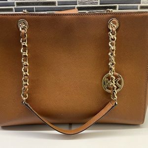 Michael Kors Susannah large shoulder tote